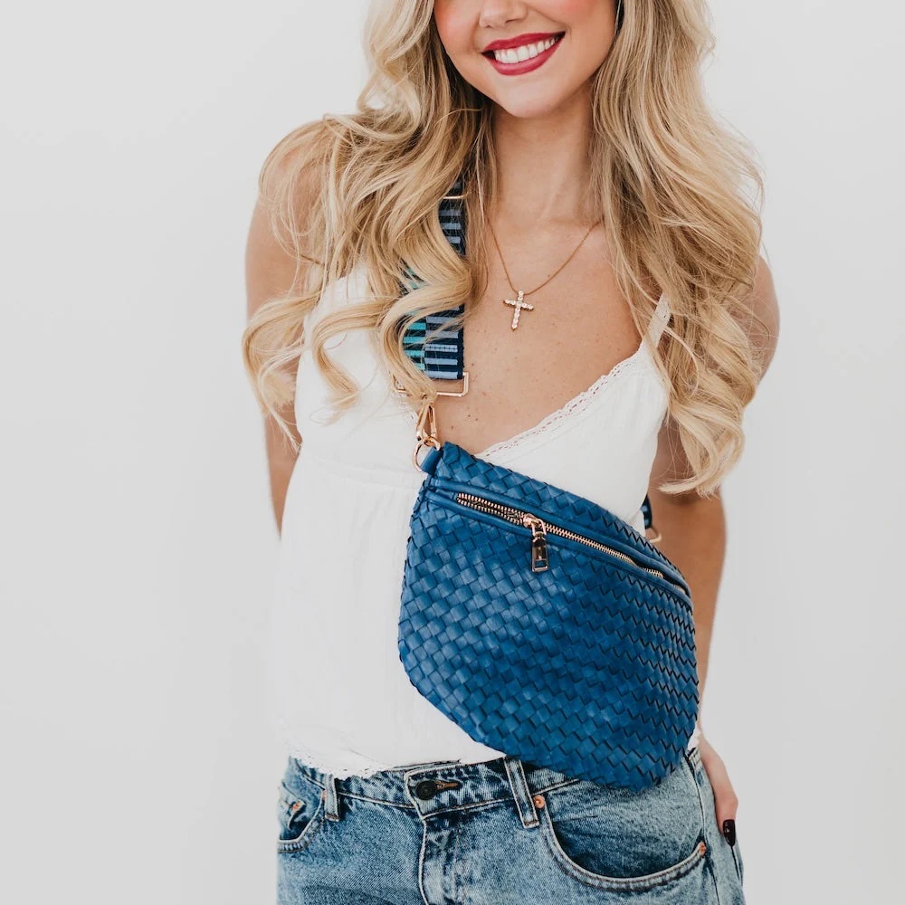 Pretty Simple WESTLYN WOVEN BUM BAG metallic navy